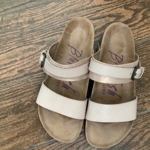 Blowfish Malibu  sandals   Size 9